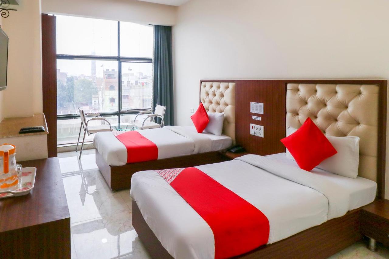 Oyo Flagship 69860 Mastana Palace Ξενοδοχείο Βαρανάσι Εξωτερικό φωτογραφία